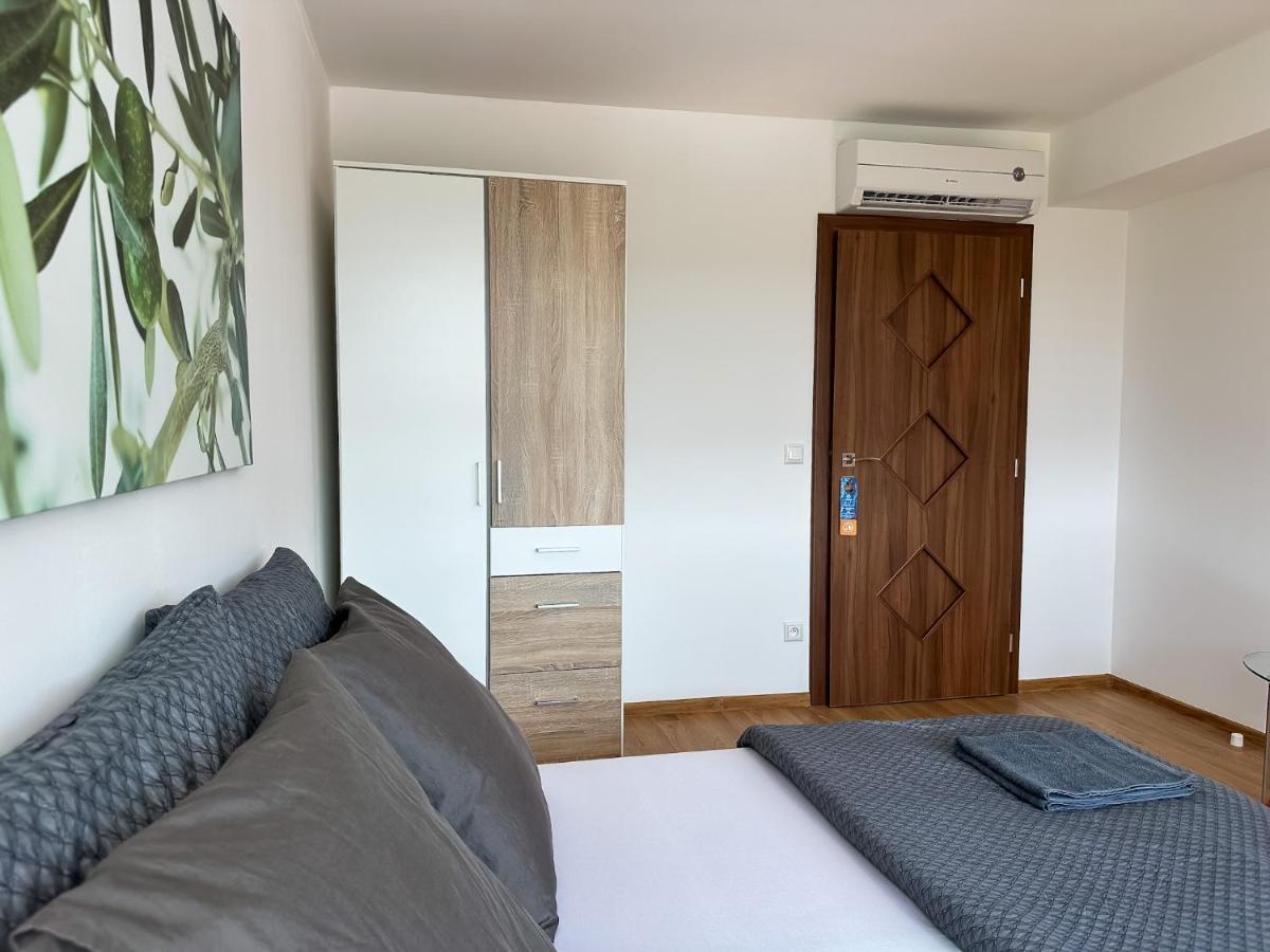 Lux Residence, A/C, Vip Parking, City View Banská Bystrica Exterior foto